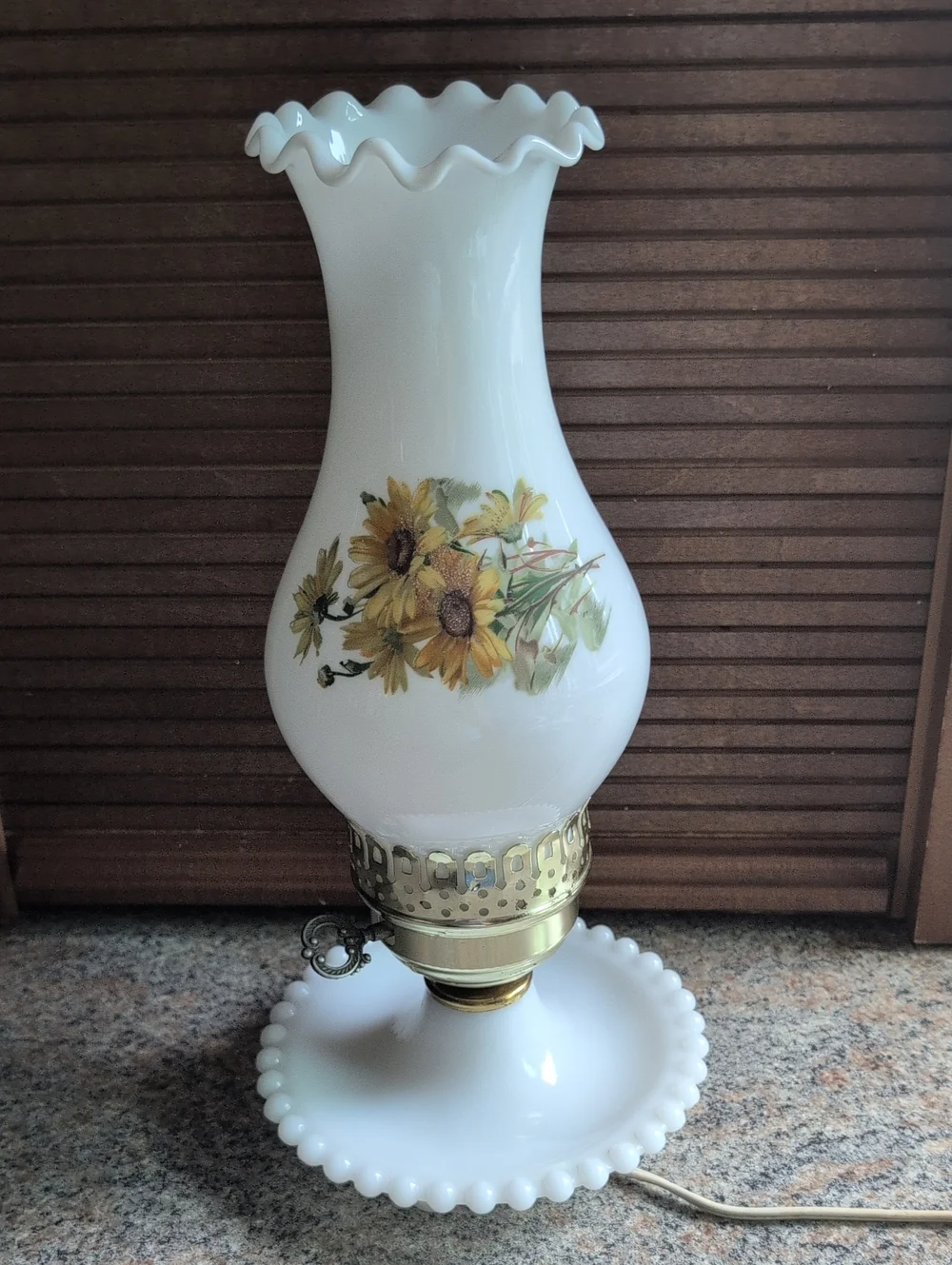 Vintage Milk Glass Hobnail Night Hurricane Electric Table Lamp Hand Painted